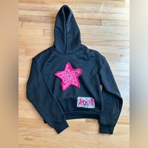 ROMWE Black Hoodie with Pink Star Patch